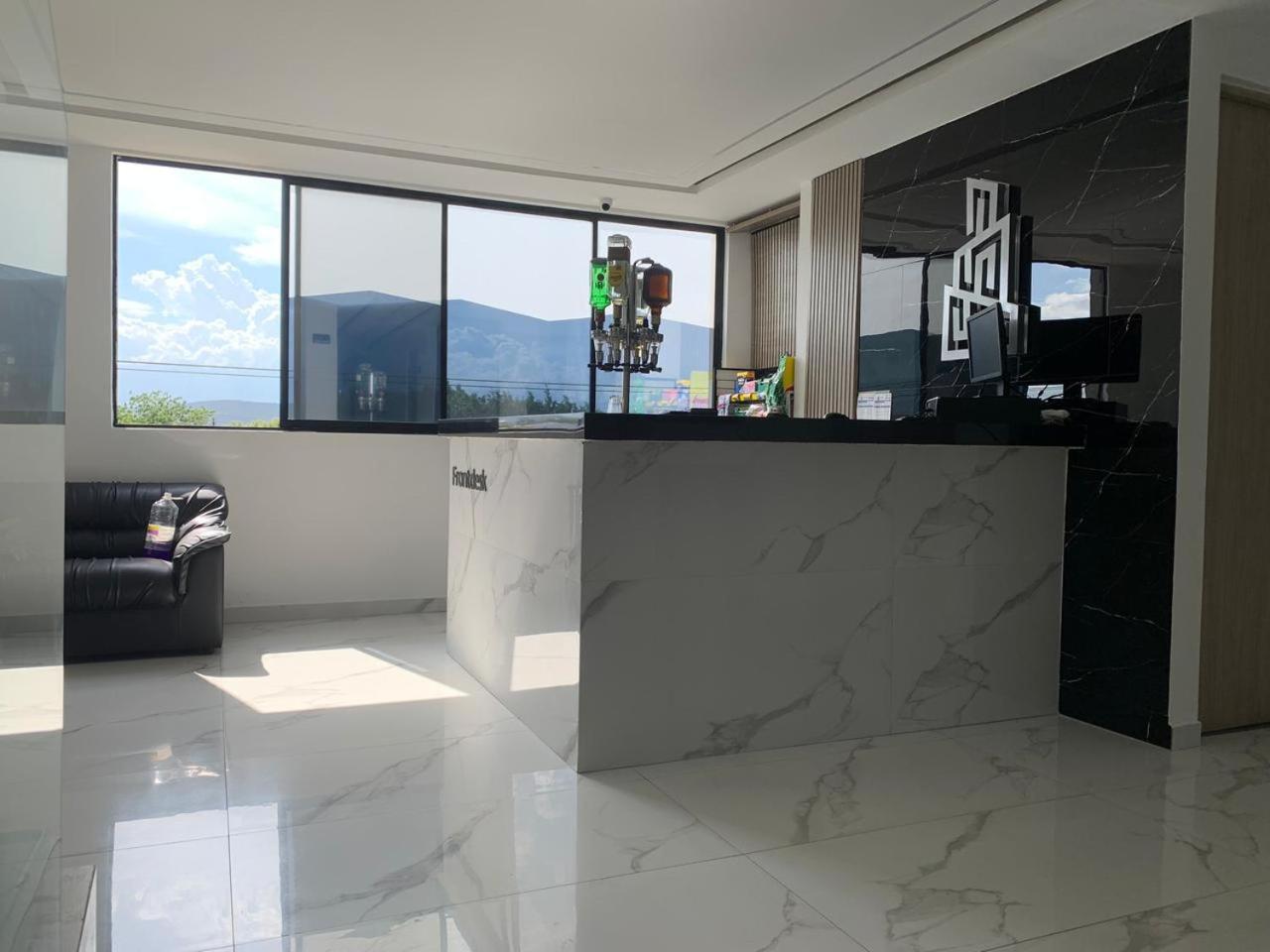 ホテル Sky Towers Cúcuta エクステリア 写真